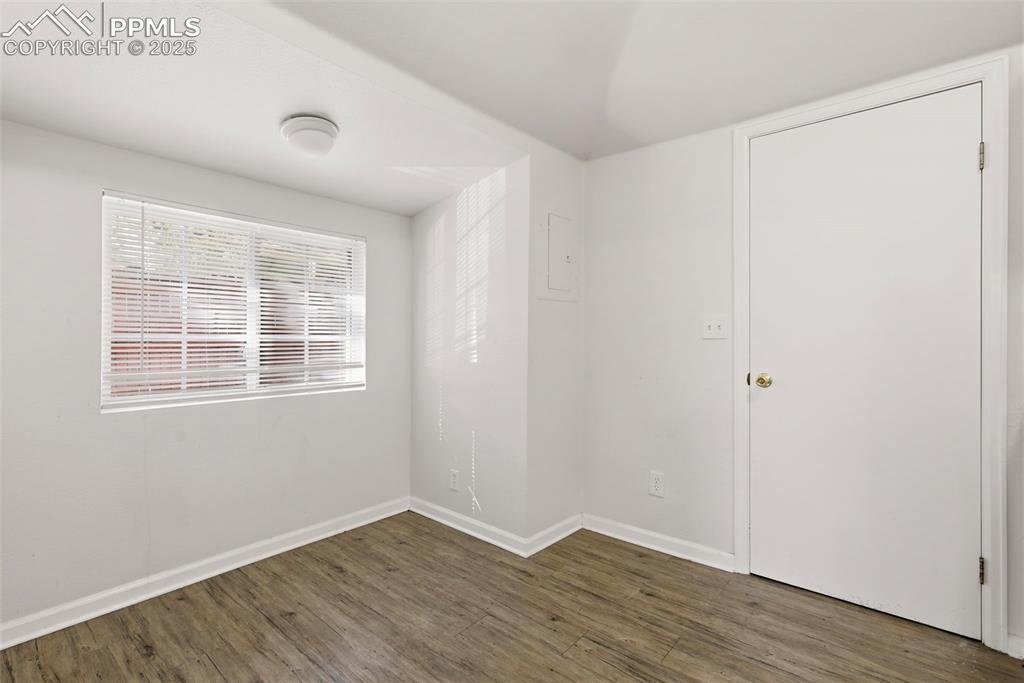 2004 Oak Way Colorado Springs, CO 80906 - Photo 8 of 25