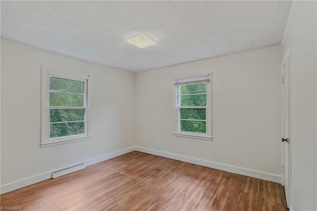208 Linville Road Mount Airy, NC 27030 - Photo 17 of 26 Gallery Image 17