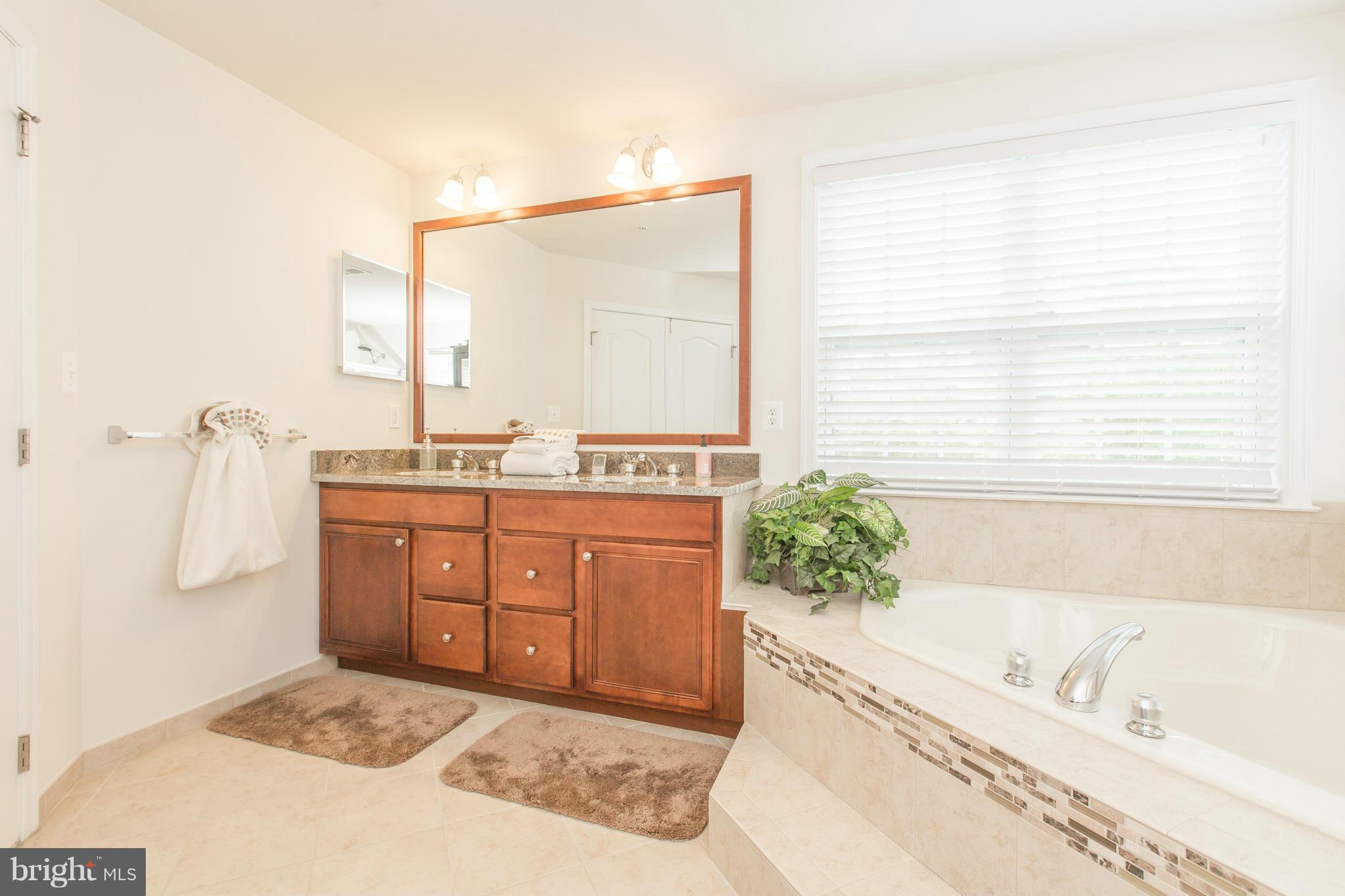 4020 Ranch Road Upper Marlboro, MD 20772 - Photo 22 of 30 Bath (Master)