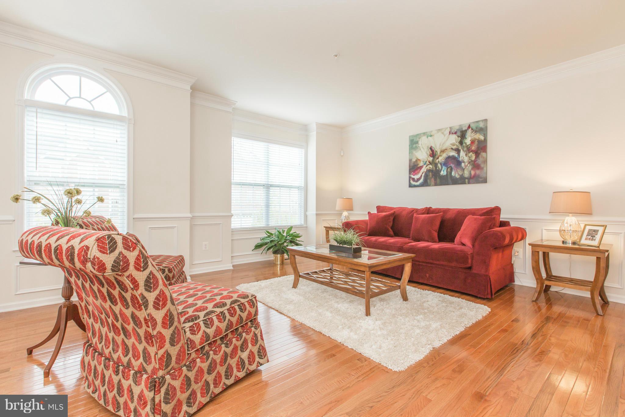 4020 Ranch Road Upper Marlboro, MD 20772 - Photo 4 of 30 Living Room