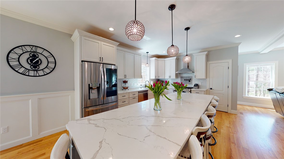 690 Matteson Road Coventry, RI 02816 - Photo 10 of 49