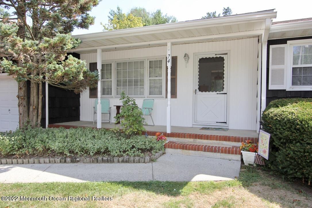 74 Beverly Beach Road Brick, NJ 08724 - Photo 5 of 46 61A6A504-402F-4369-AF24-7D91AB54C846_1_1