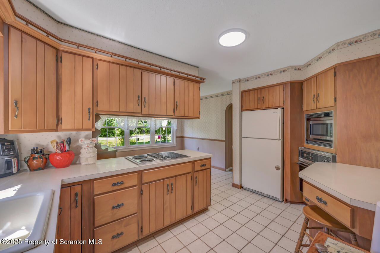 302 Wimmers Road, Unit L 3 Lake Ariel, PA 18436 - Photo 13 of 69 302WimmersRd11