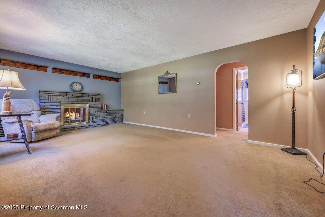 302 Wimmers Road, Unit L 3 Lake Ariel, PA 18436 - Photo 9 of 69 302WimmersRd07