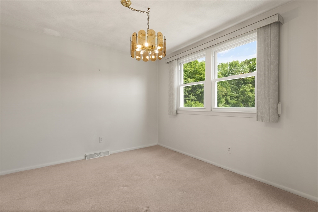 115 Ryan Road Stoughton, MA 02072 - Photo 17 of 34 Gallery Image 17