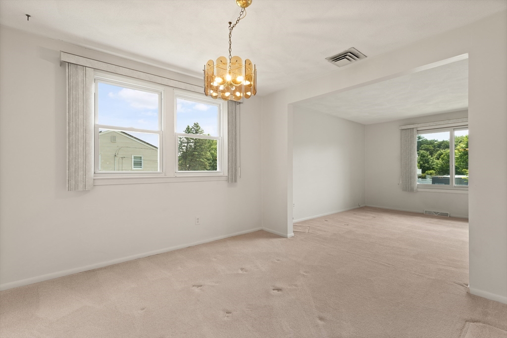 115 Ryan Road Stoughton, MA 02072 - Photo 18 of 34 Gallery Image 18