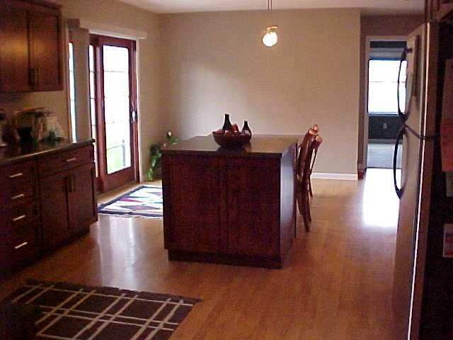 1009 Adamson Street Henry, IL 61537 - Photo 3 of 9 Gallery Image 3