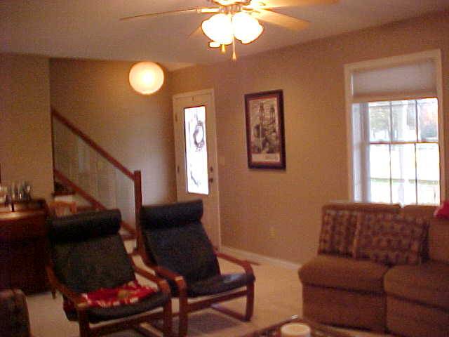 1009 Adamson Street Henry, IL 61537 - Photo 5 of 9 Gallery Image 5
