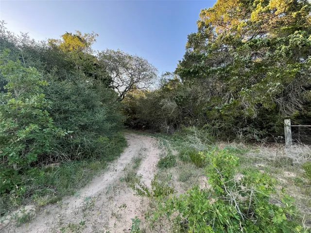$440,000 | 0 Mule Creek Road, Harwood, TX 78632