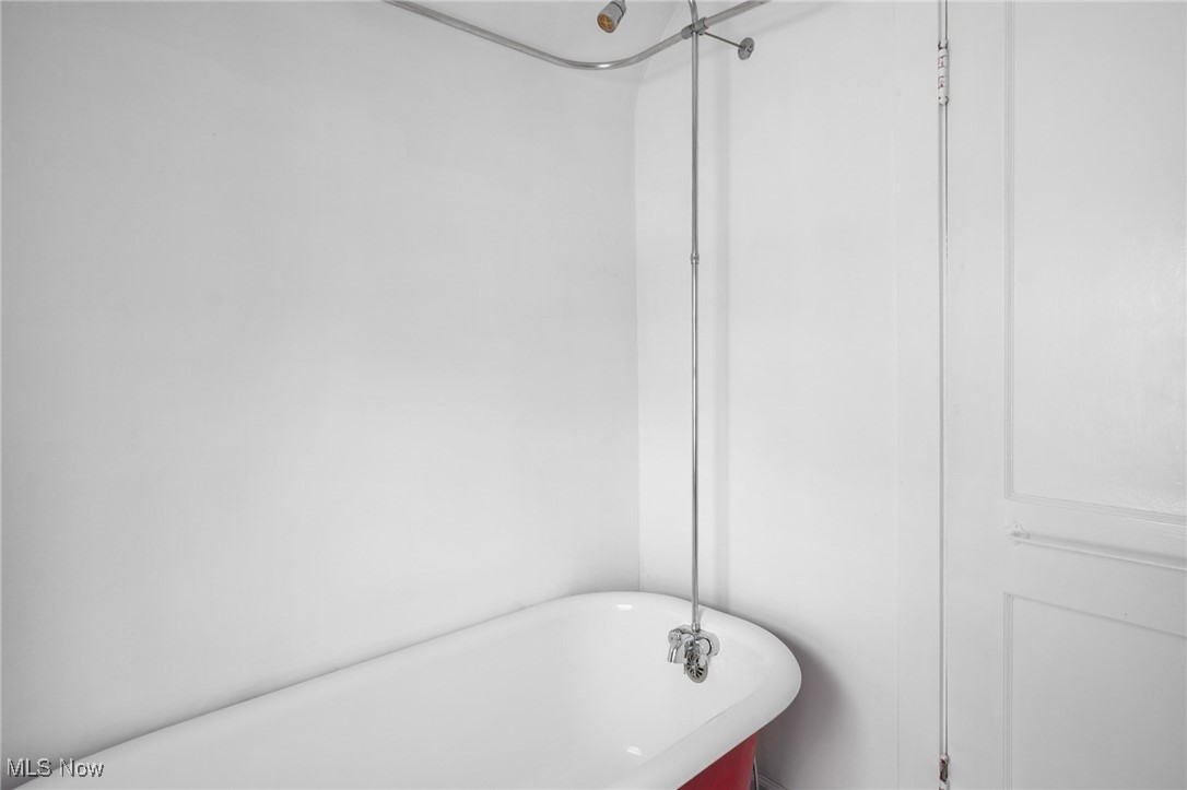 3677 Traver Road Shaker Heights, OH 44122 - Photo 27 of 35 Full bath with a freestanding tub