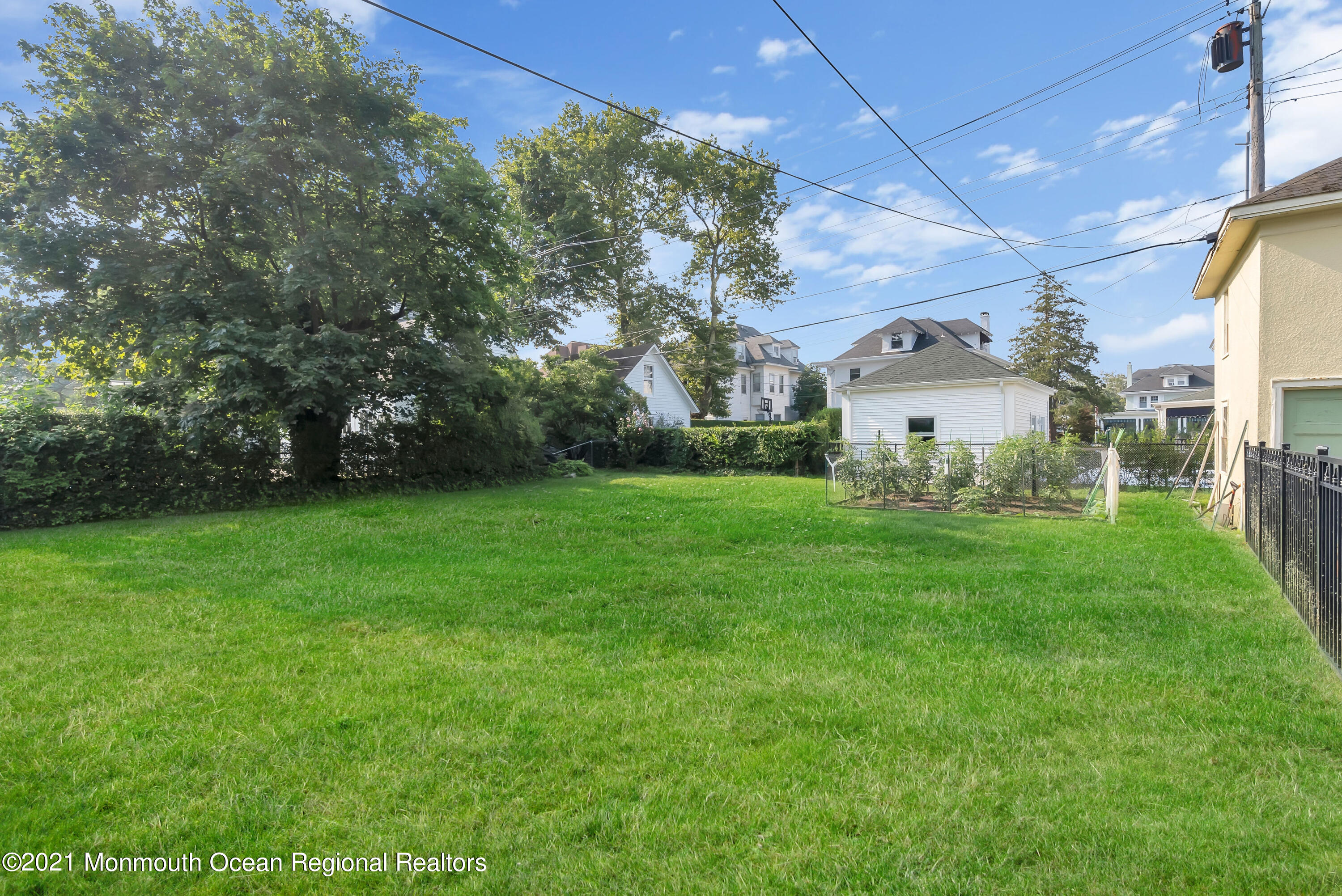 236 Allen Avenue Allenhurst, NJ 07711 - Photo 9 of 46 a view of a back yard