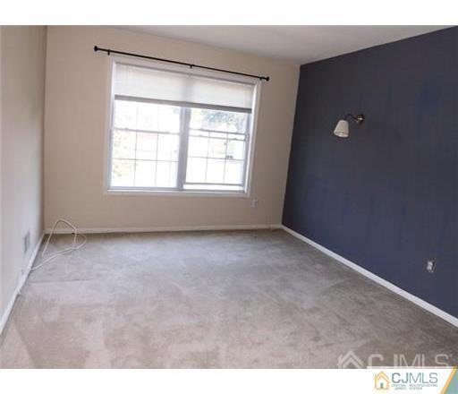 18 Lakeview Drive Helmetta, NJ 08828 - Photo 7 of 10