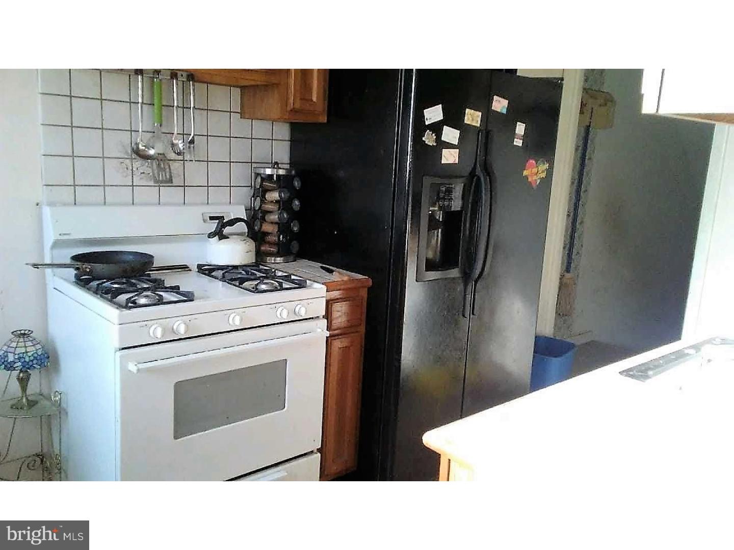 3510 Primrose Road Philadelphia, PA 19114 - Photo 4 of 12 Kitchen