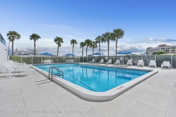 $25,000 | 400 North Flagler Drive, Unit 1201, West Palm Beach, FL 33401