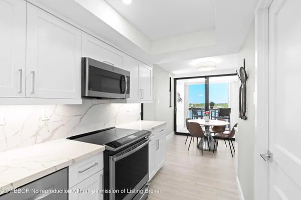 $25,000 | 400 North Flagler Drive, Unit 1201, West Palm Beach, FL 33401