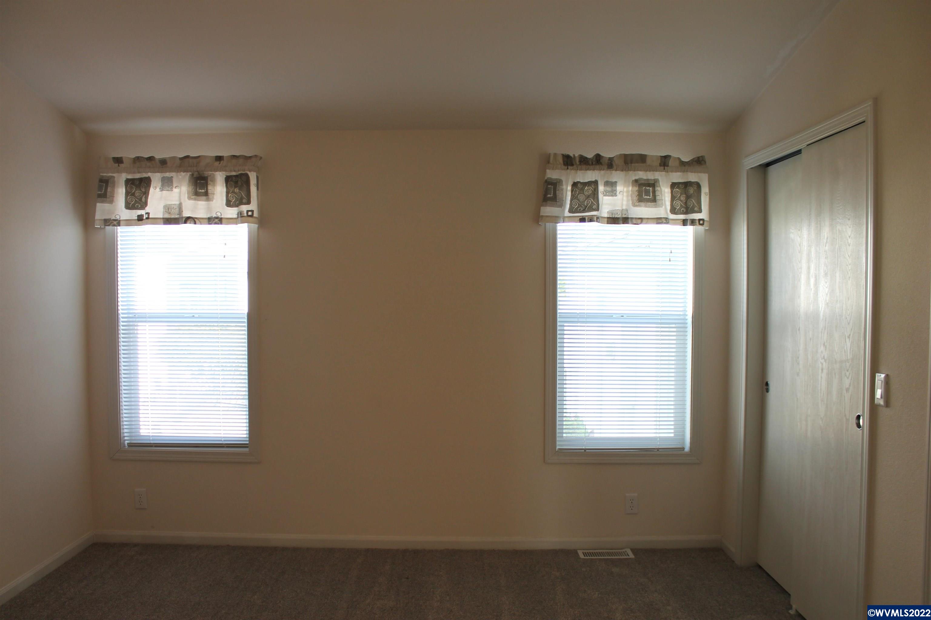 4940 Sunnyside Road Southeast, Unit E4 Salem, OR 97302 - Photo 11 of 22