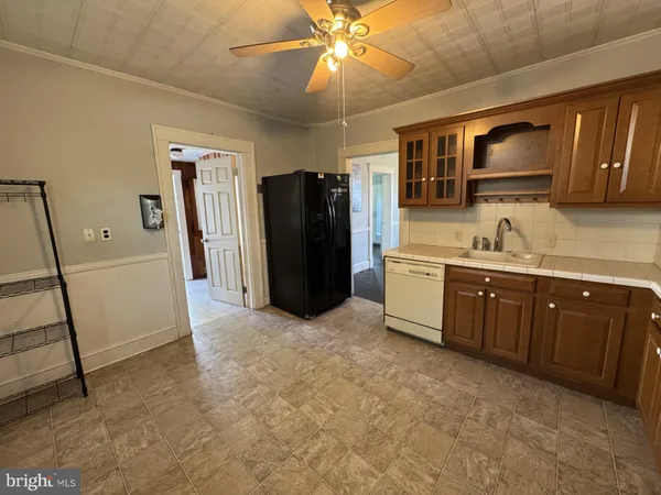 $1,350 | 416 Maryland Avenue, Unit A, Cambridge, MD 21613