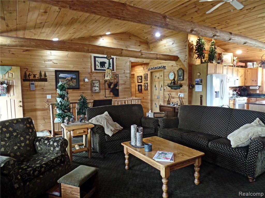 10030 Elms Road Montrose, MI 48457 - Photo 8 of 36 SAM_1356.JPG