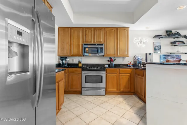 $392,500 | 2668 Beach Boulevard, Unit 905, Biloxi, MS 39531