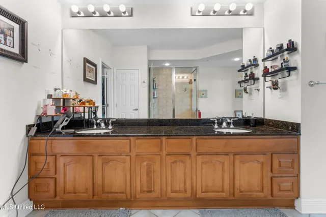 $392,500 | 2668 Beach Boulevard, Unit 905, Biloxi, MS 39531