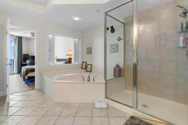 $392,500 | 2668 Beach Boulevard, Unit 905, Biloxi, MS 39531