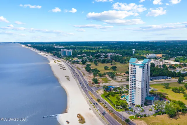 $392,500 | 2668 Beach Boulevard, Unit 905, Biloxi, MS 39531