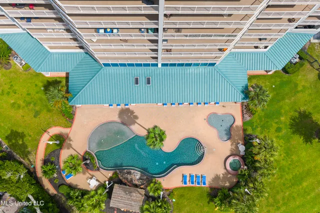 $392,500 | 2668 Beach Boulevard, Unit 905, Biloxi, MS 39531