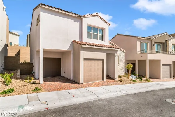 $2,700 | 11676 Golden Oriole Avenue, Las Vegas, NV 89138