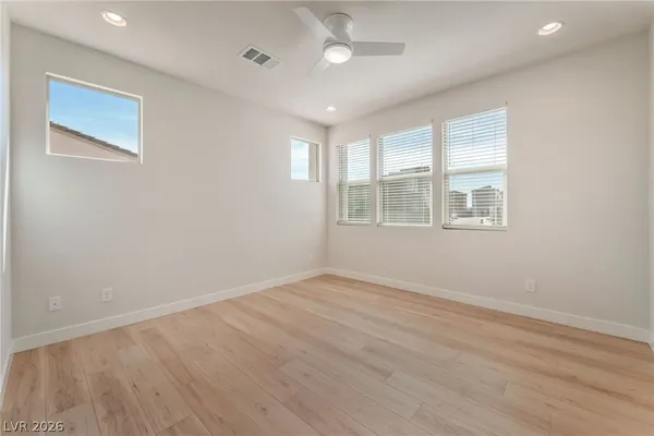 $2,700 | 11676 Golden Oriole Avenue, Las Vegas, NV 89138