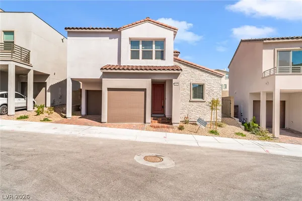 $2,700 | 11676 Golden Oriole Avenue, Las Vegas, NV 89138
