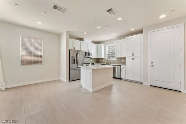 $2,700 | 11676 Golden Oriole Avenue, Las Vegas, NV 89138