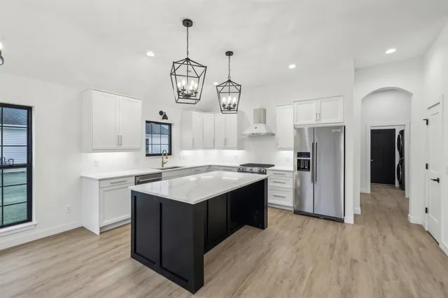 $354,900 | 310 Willow Street, Pardeeville, WI 53954