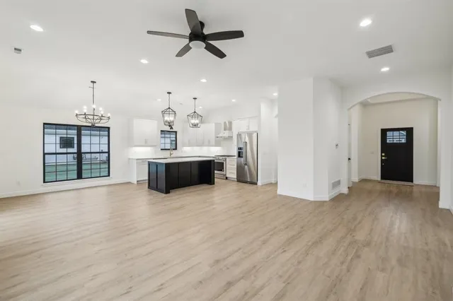 $354,900 | 310 Willow Street, Pardeeville, WI 53954