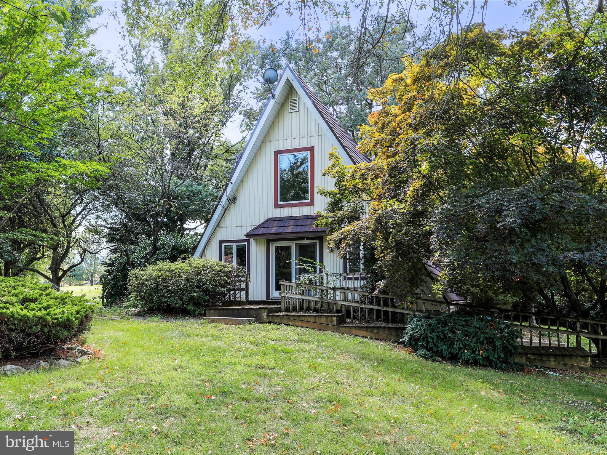 180 Greenleaf Road Chambersburg, PA 17202 - Photo 1 of 45