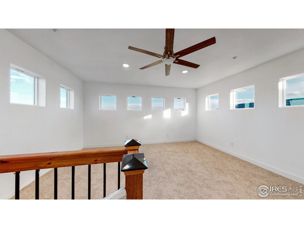 424 Grayhawk Road Fort Collins, CO 80524 - Photo 16 of 40 a black and white photo of a room
