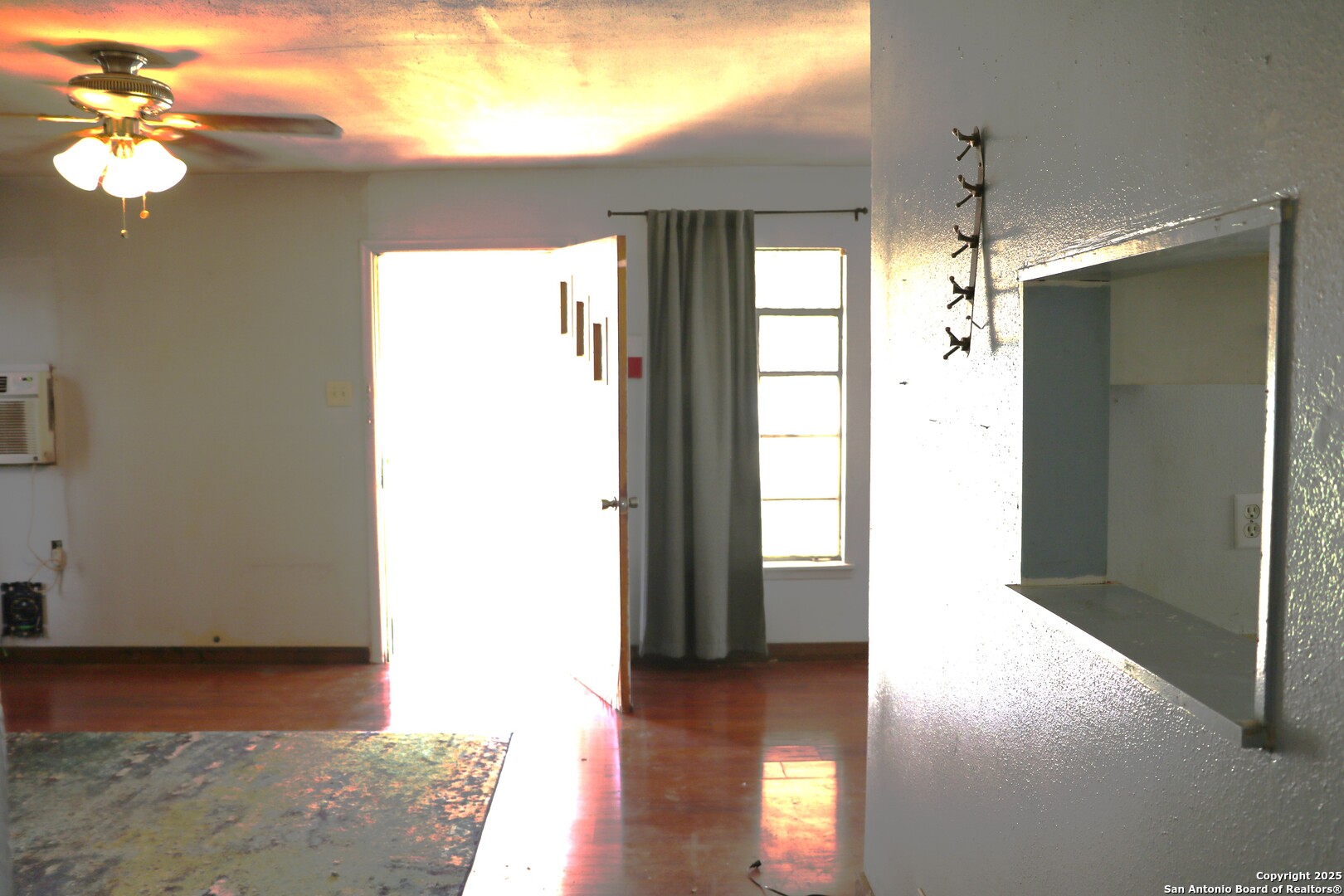 1306 Mountain View Place Pipe Creek, TX 78063 - Photo 11 of 23