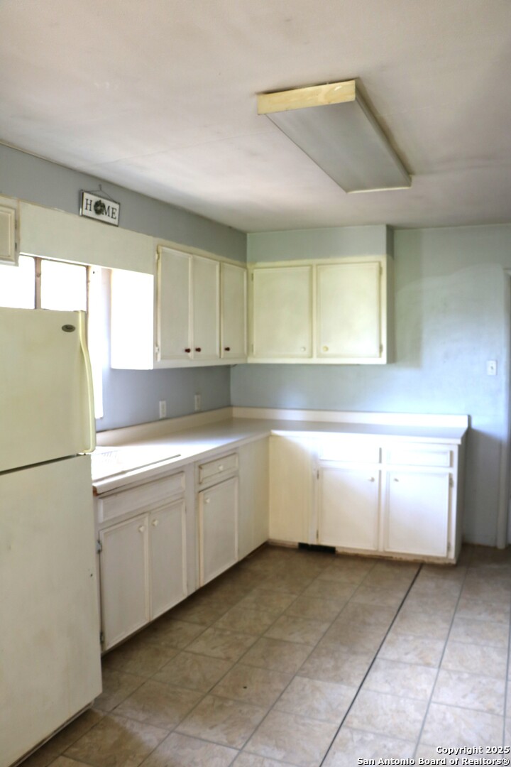 1306 Mountain View Place Pipe Creek, TX 78063 - Photo 17 of 23