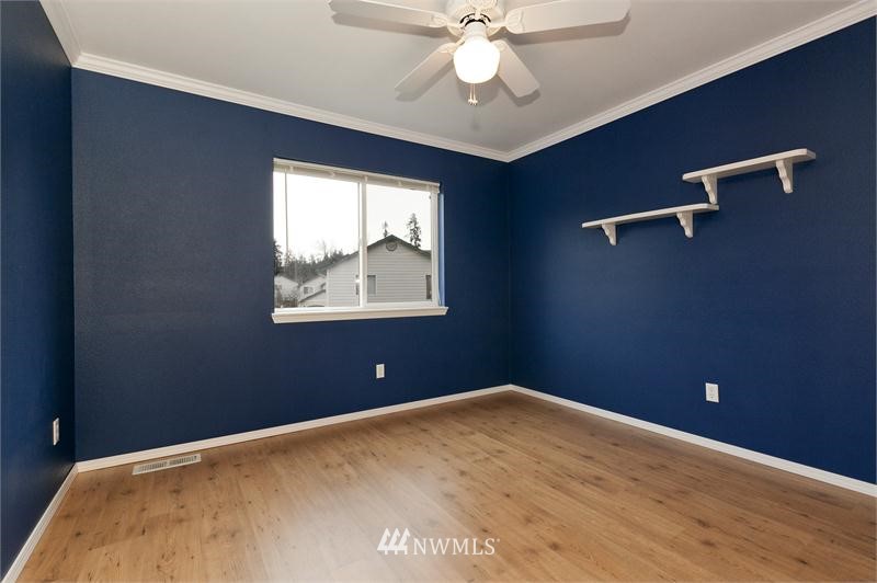 18821 19th Drive Southeast Bothell, WA 98012 - Photo 8 of 15
