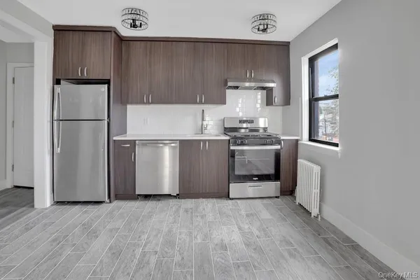 $2,999 | 103 Lawson Street, Unit D, Hempstead, NY 11550