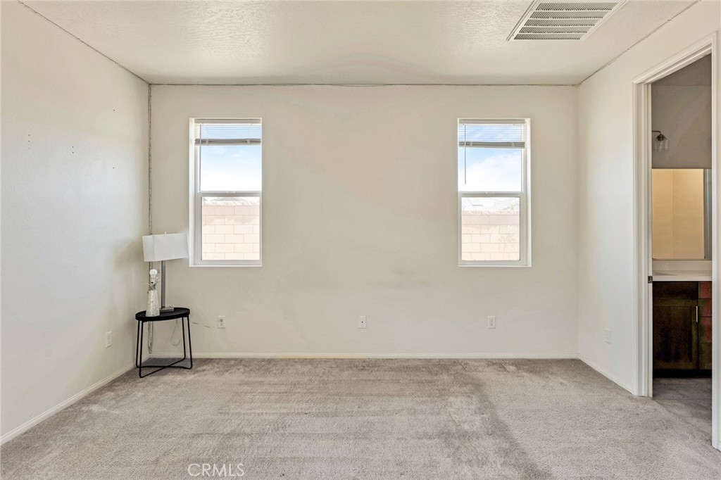 13266 Trail Ridge Way Victorville, CA 92395 - Photo 12 of 22