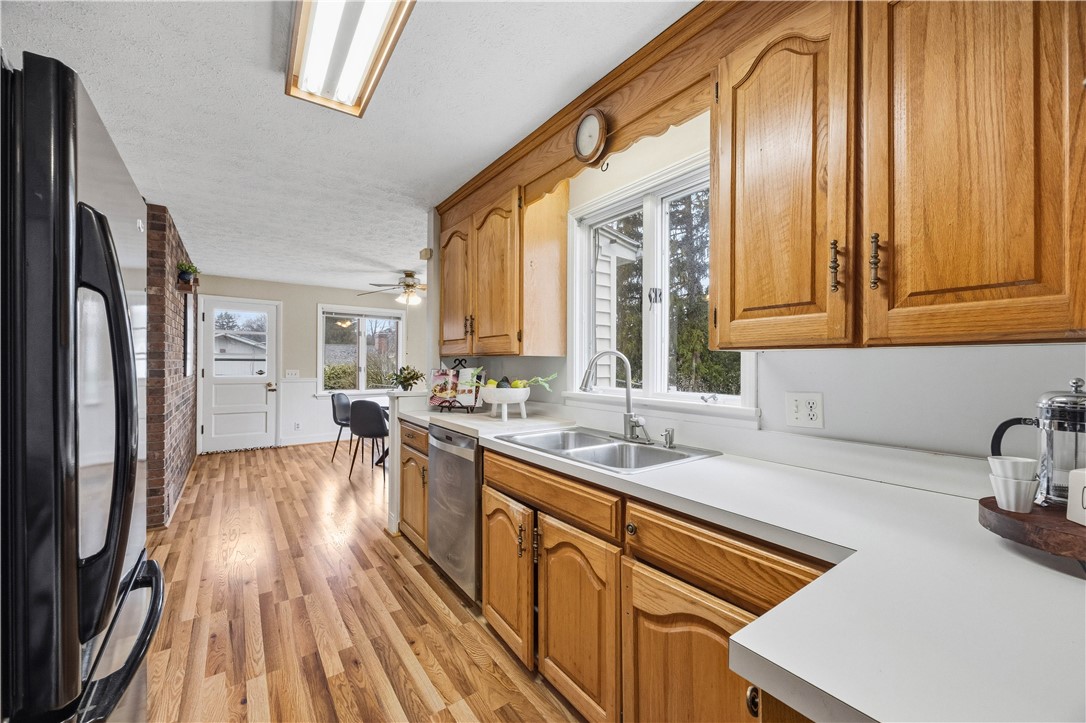 5 Callingham Road Pittsford, NY 14534 - Photo 6 of 22 Kitchen