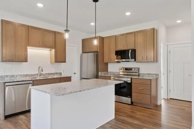 $315,000 | 2729 229th Lane Northwest, St. Francis, MN 55070