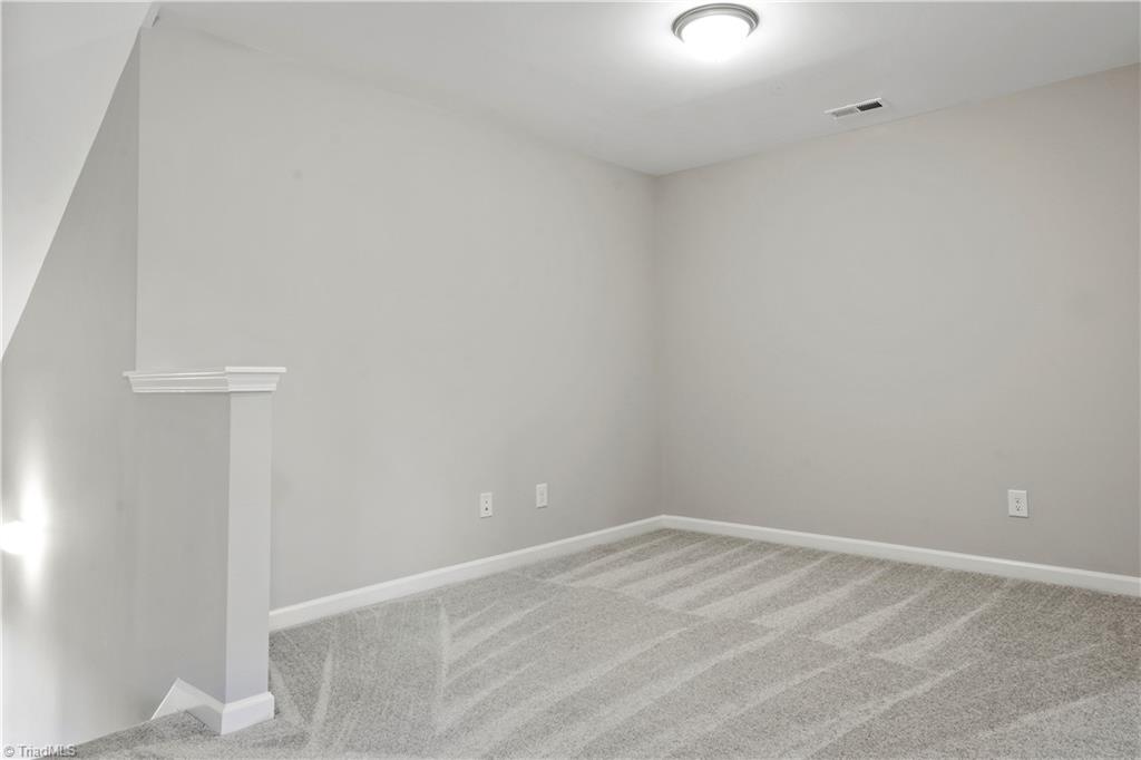 3907 Straw Hat Road Greensboro, NC 27410 - Photo 15 of 26 Similar to Loft