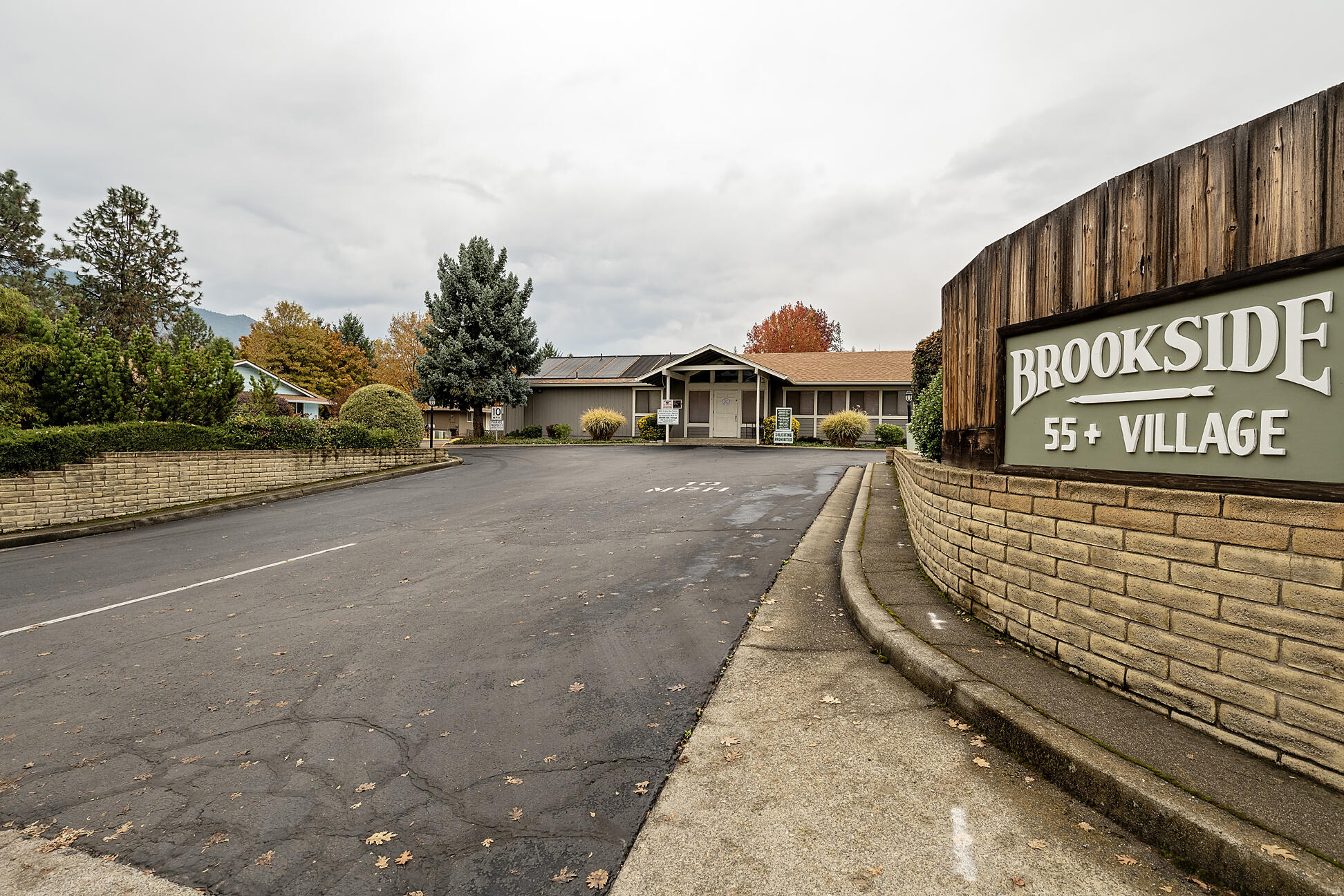 730 Brookside Circle Rogue River, OR 97537 - Photo 17 of 20 great 55+ community