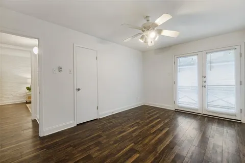 $179,000 | 5911 East University Boulevard, Unit 206, Dallas, TX 75206