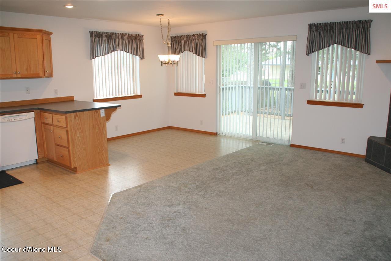 1601 Sequoia Street Sandpoint, ID 83864 - Photo 17 of 45 Dining area