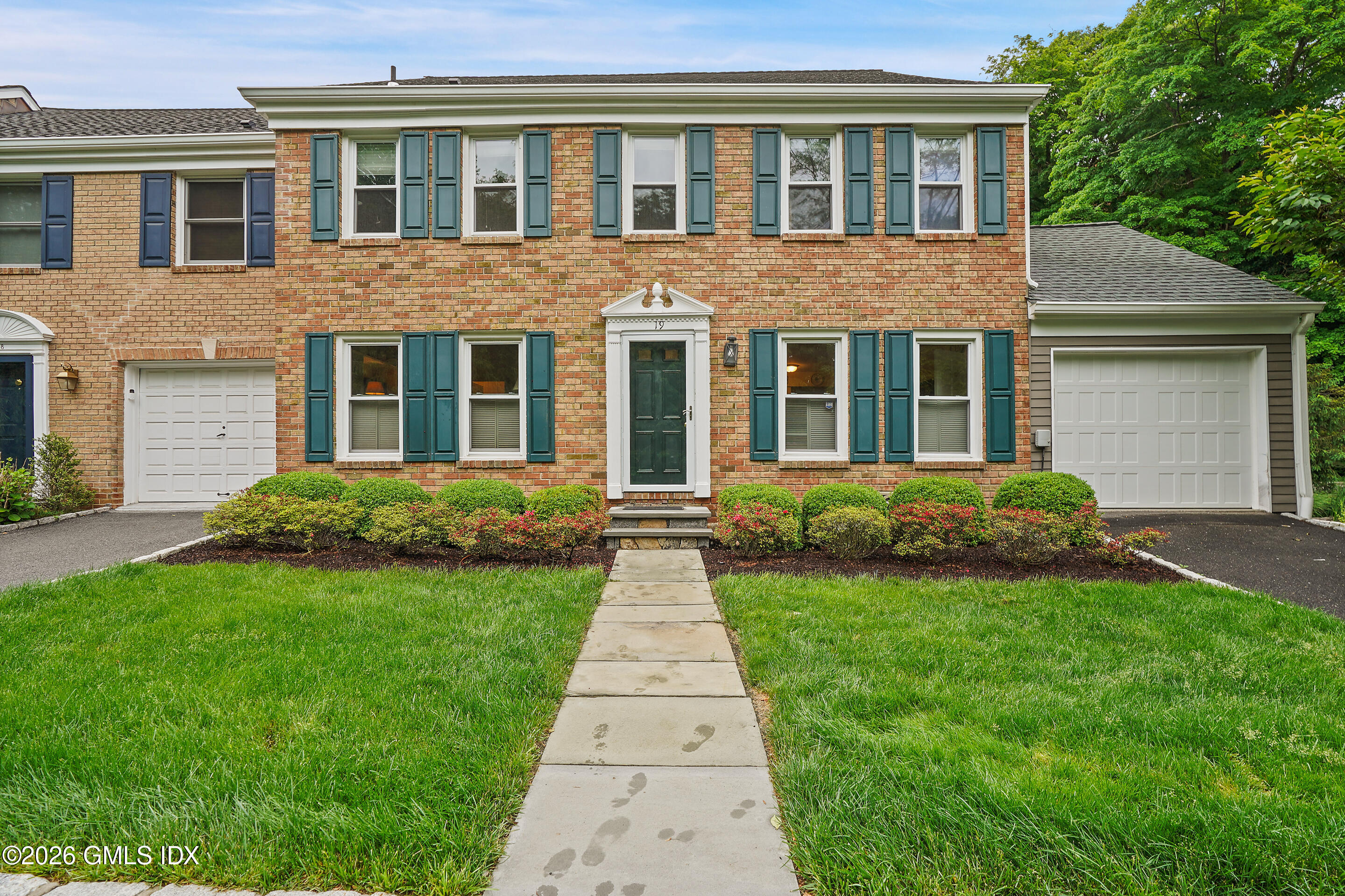 19 Georgetowne North, Unit 19 Greenwich, CT 06831 - Photo 1 of 29 1 - DSC00200_1