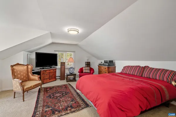 $935,000 | 103 Powhatan Circle, Charlottesville, VA 22901