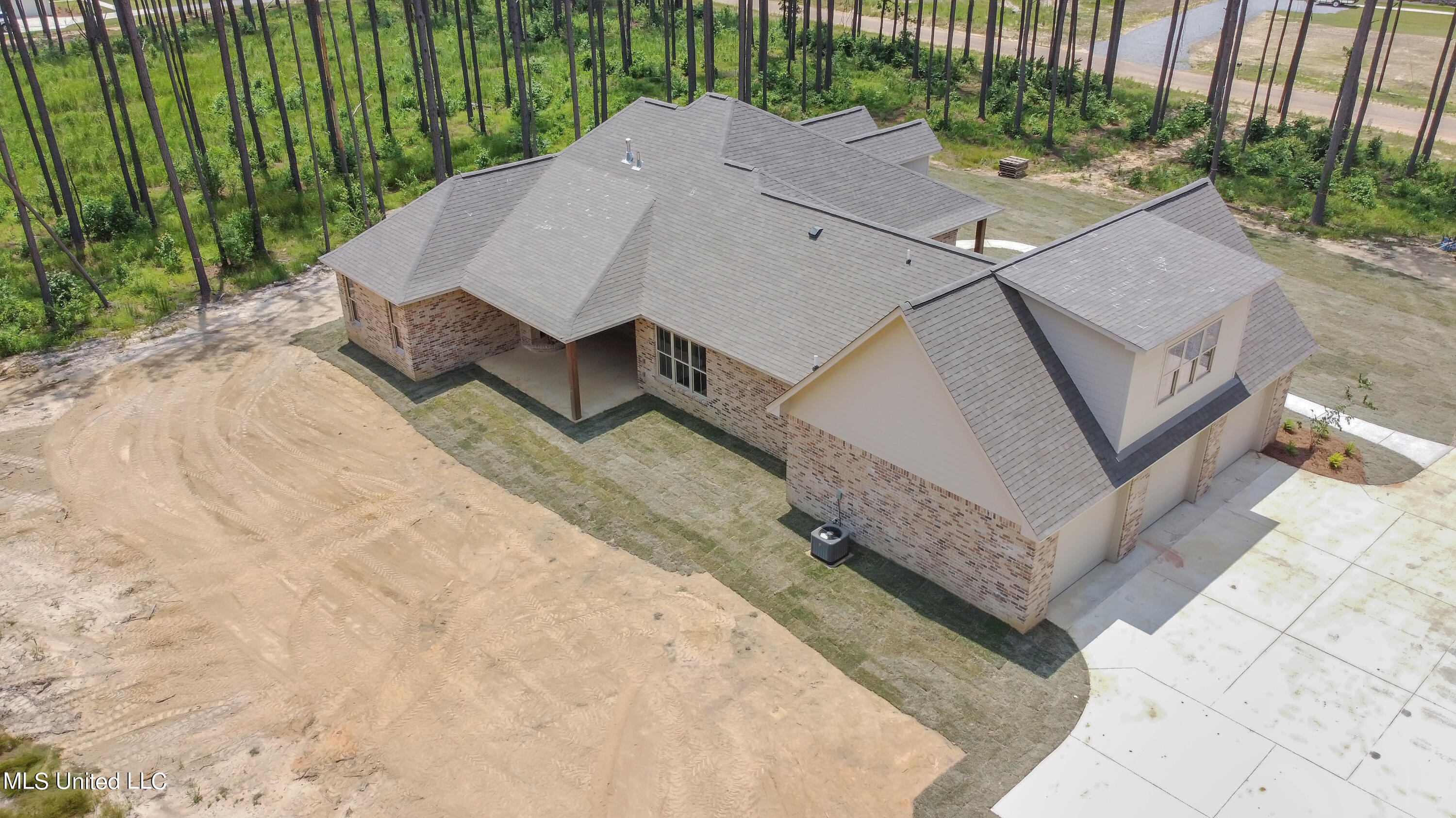699 Stull Road Brandon, MS 39047 - Photo 5 of 52 DJI_0196