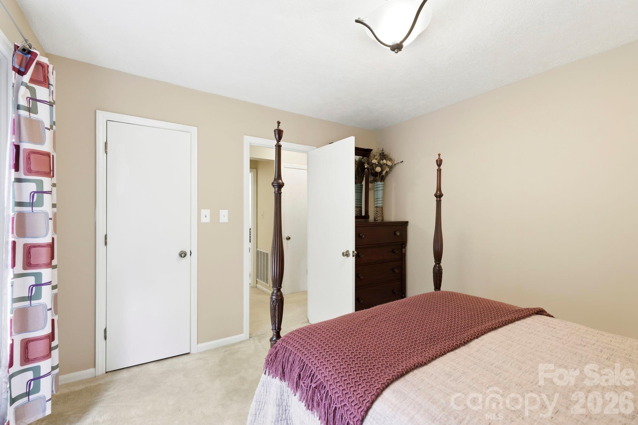 16 Audubon Drive Asheville, NC 28804 - Photo 36 of 47